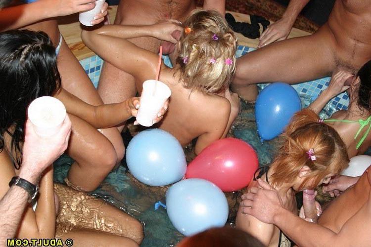 17P Amateur chicks do nasty hardcore party in the spa