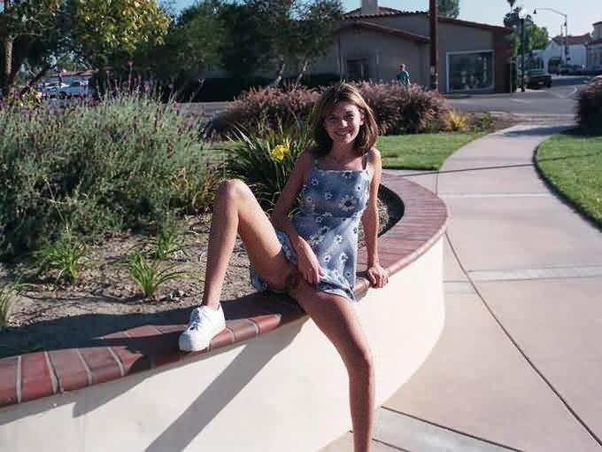 16P Pantyless and Braless Flashing Outdoors in Public