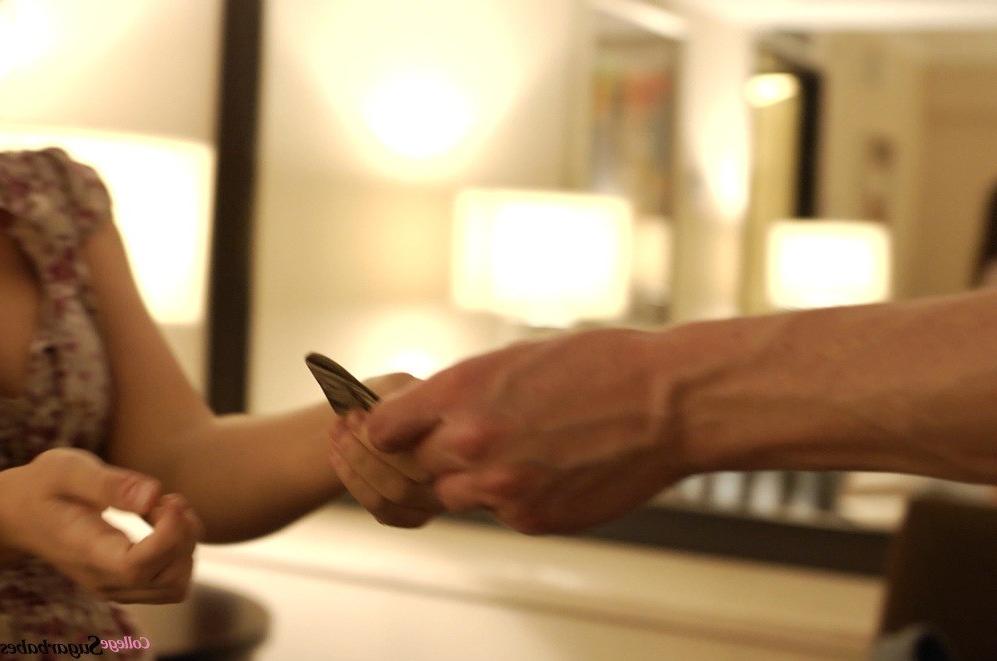 16P Big tit coed getting fucked hard for money by sugar daddy