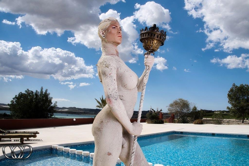 12P TS superstar Danni Daniels covered in mud