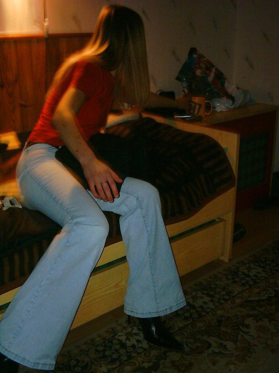 15P Cute blonde skinny slut