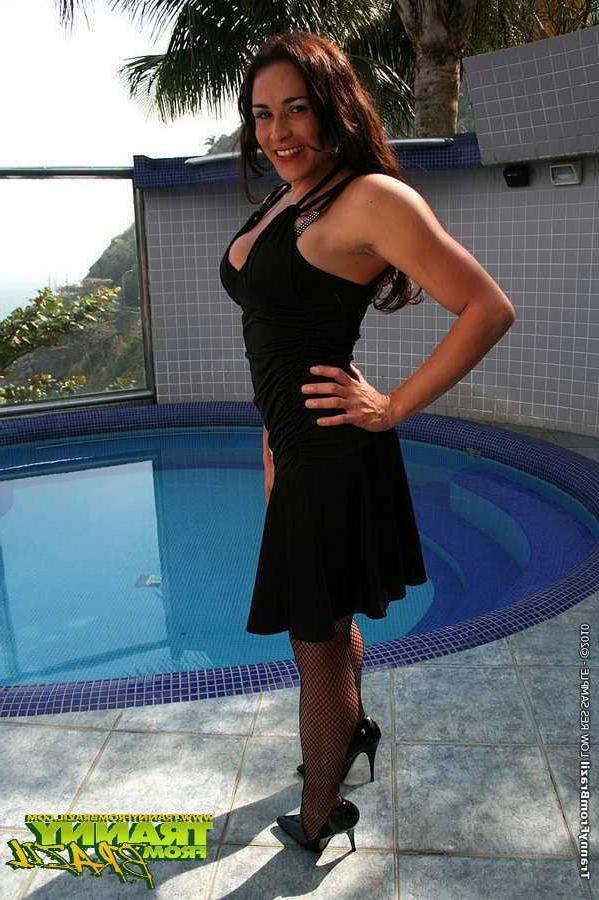 16P Hot tranny fucking and getting fucked