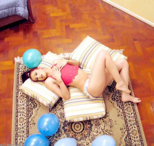 15P Tranny knockout plays with lots of balloons