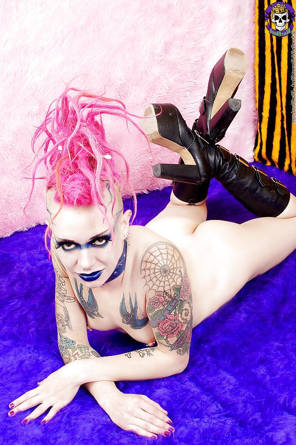 17P Punk Rebel Babe