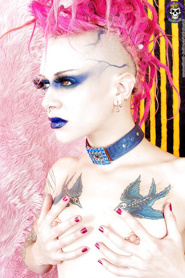 17P Punk Rebel Babe