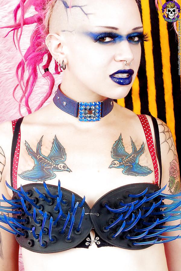 17P Punk Rebel Babe