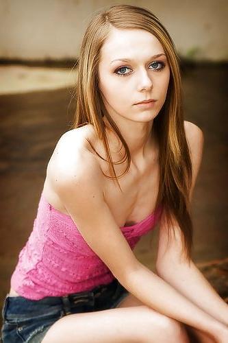 11P Chelsea Bullis 18yo model