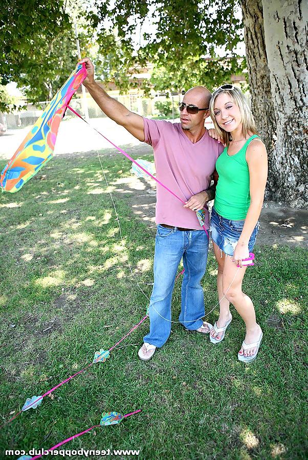 20P Blonde teen gets her bald muff munched by a hung stud
