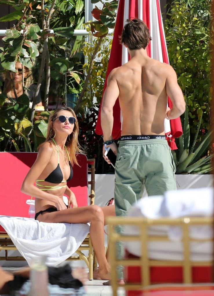 25P Alina Baikova Topless