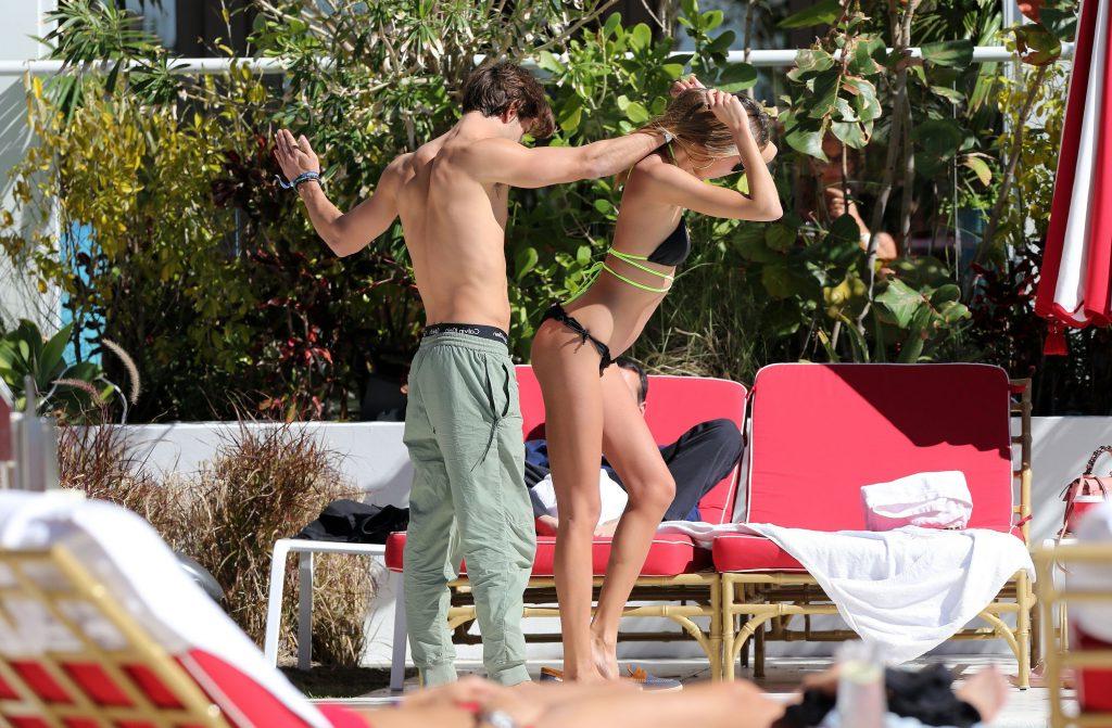 25P Alina Baikova Topless