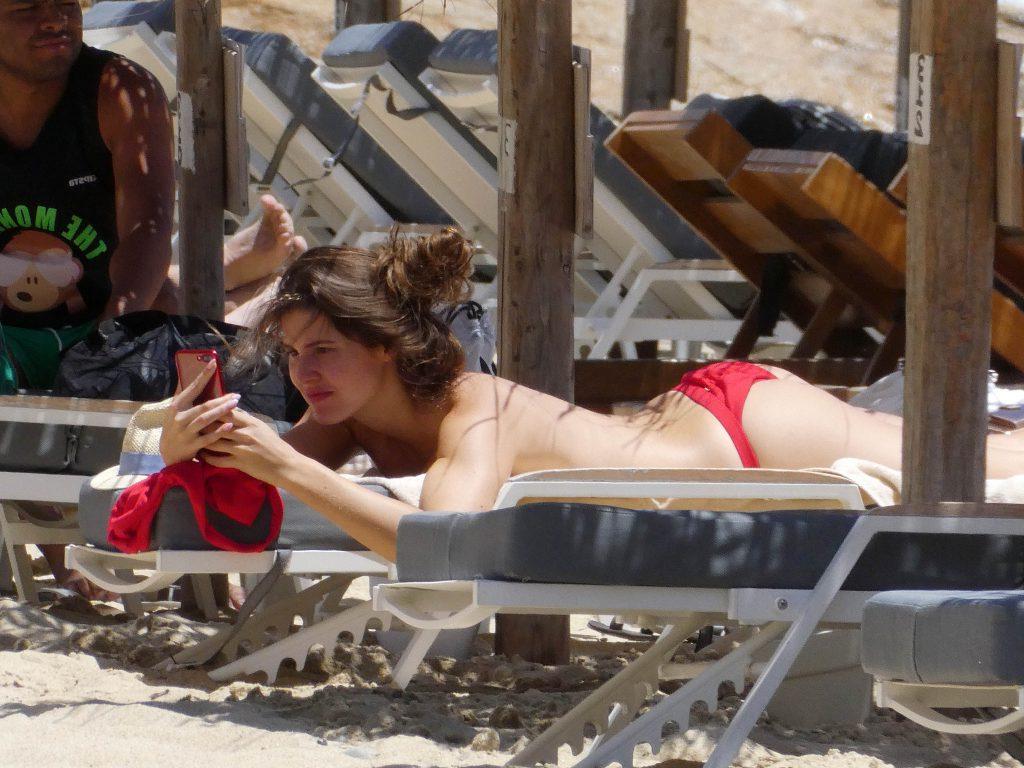 25P Amanda Cerny Topless