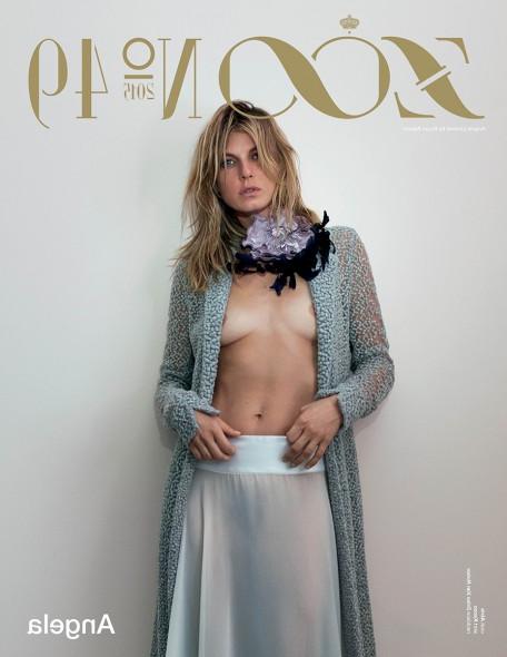 4P Angela Lindvall Topless Photos