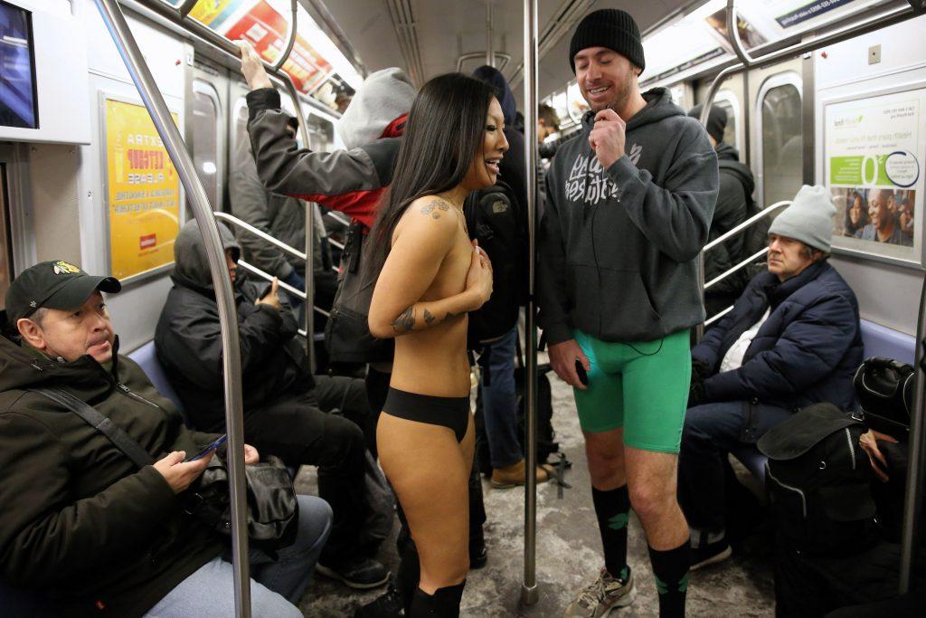 25P Asa Akira Topless