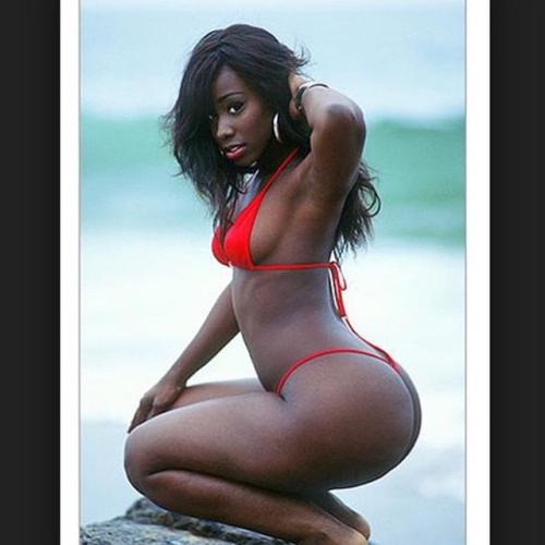 25P Bria Myles Topless