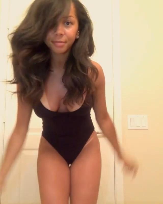 22P Brittany Renner Topless