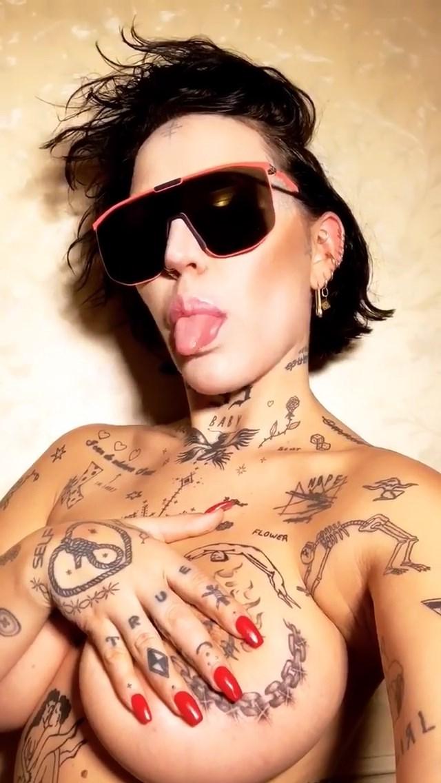 5P Brooke Candy Topless