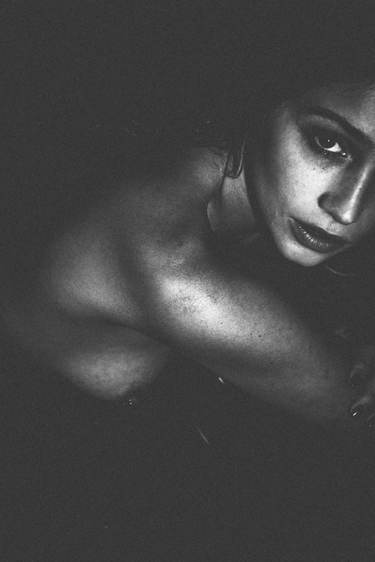 9P Cailin Russo Topless Photos