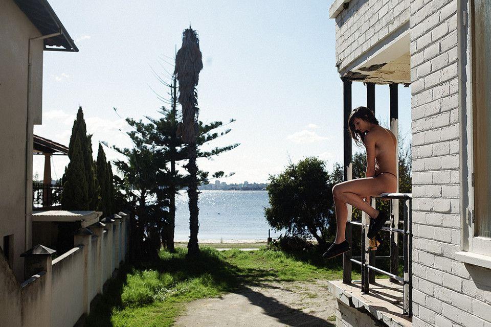 10P Topless photos of Caitlyn King