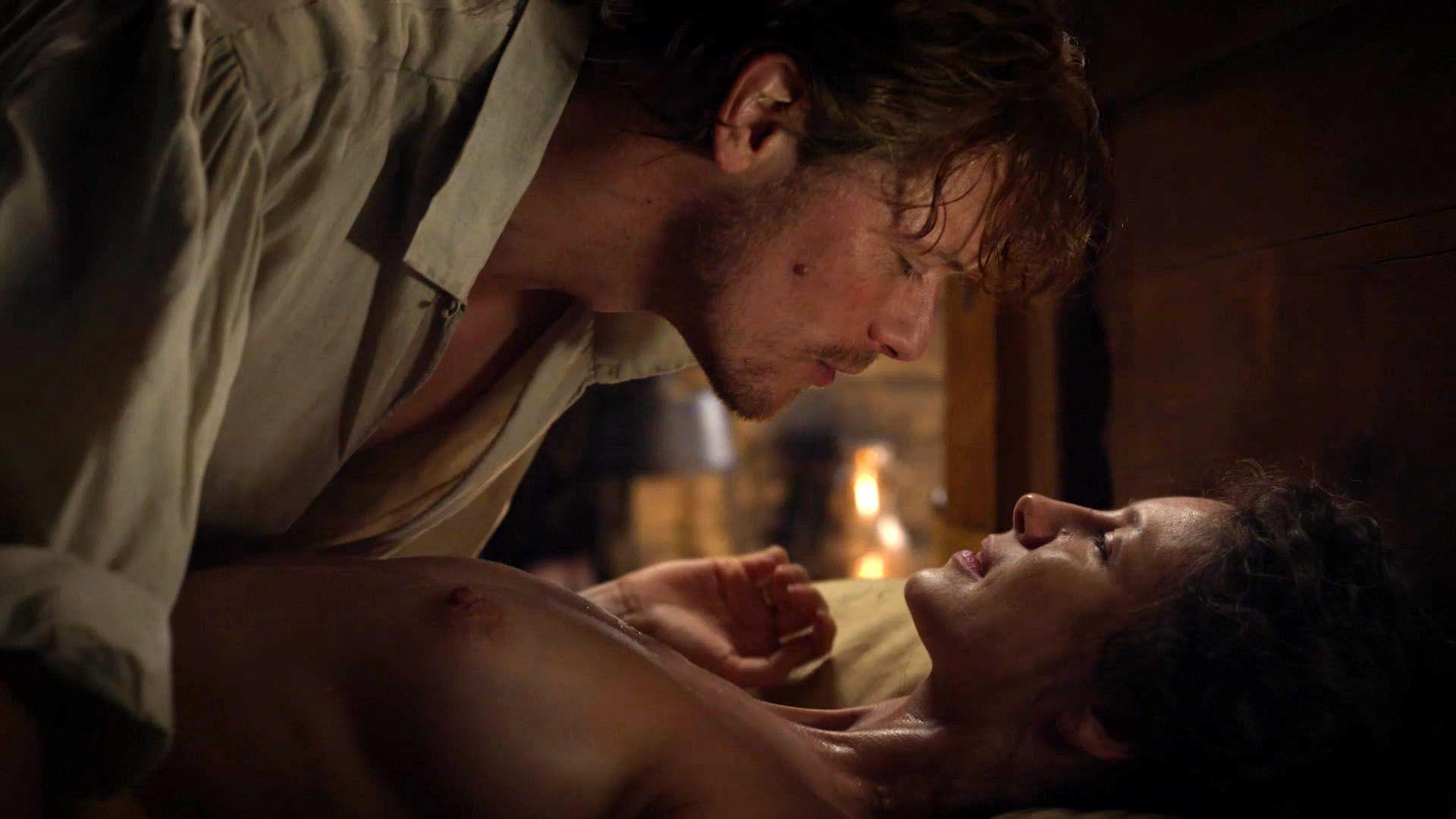 8P Caitriona Balfe Topless
