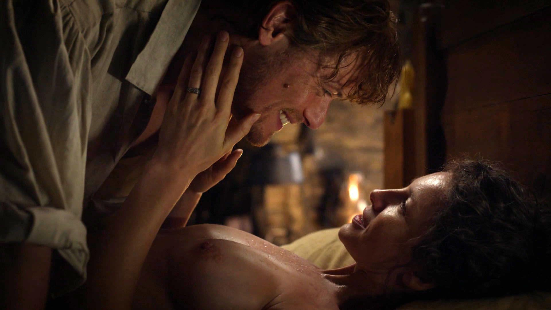 8P Caitriona Balfe Topless