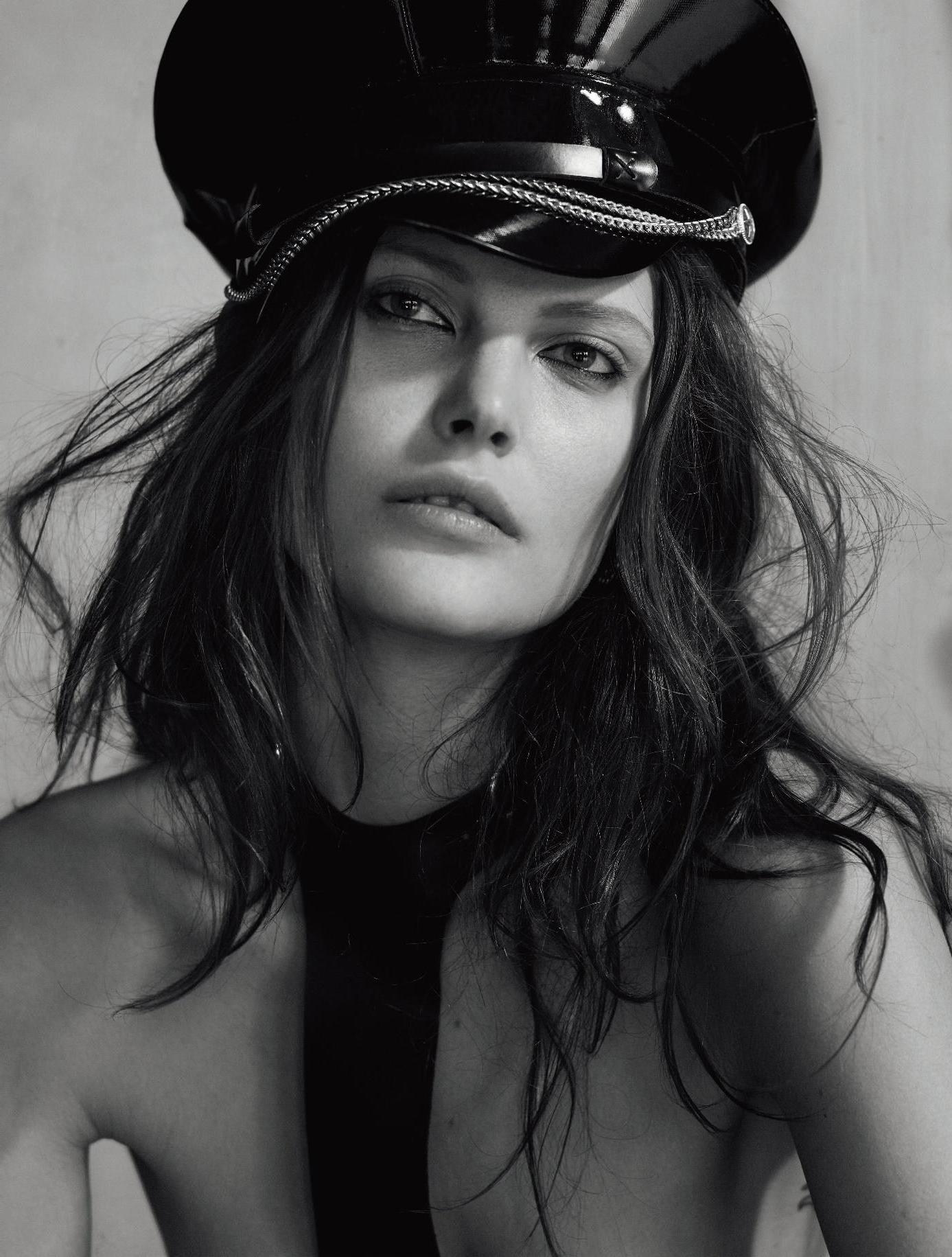 9P Catherine McNeil Topless Photos