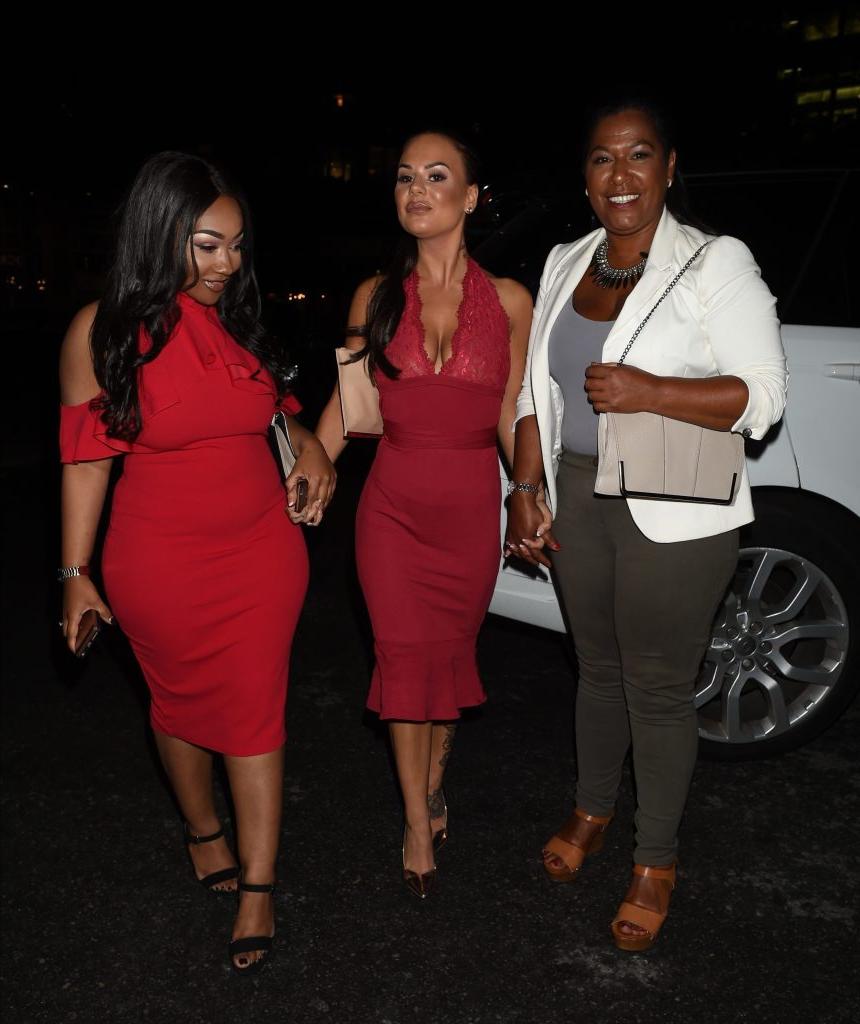 25P Chantelle Connelly Looks Really Great In Red