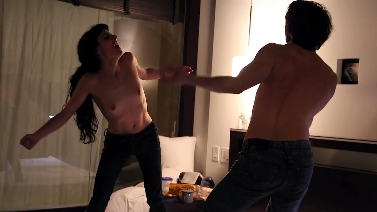 8P Clara Furey topless screenshots