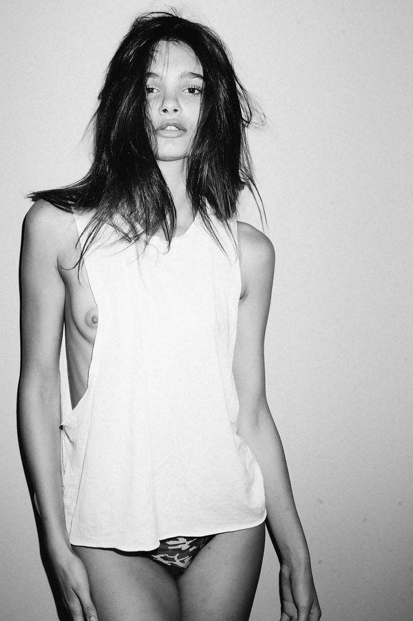 11P Claudia Guarnieri Topless Photos