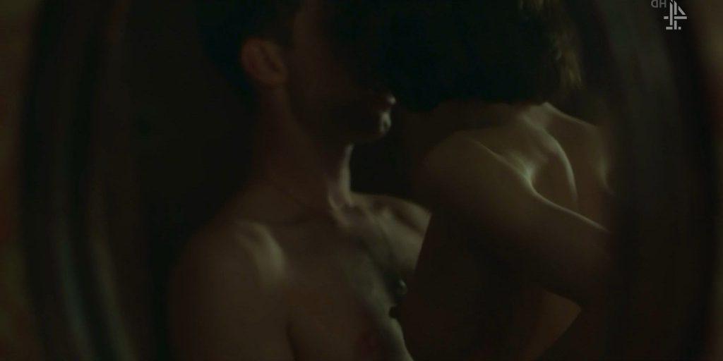 5P Emma Appleton Topless