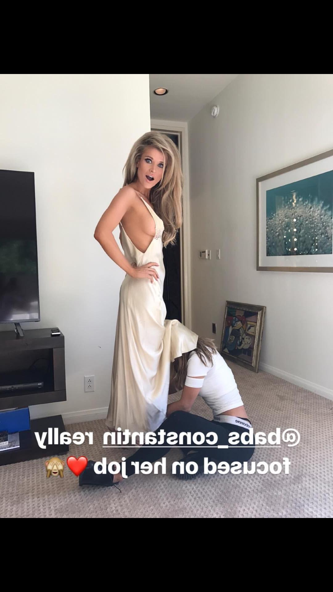7P Joanna Krupa Topless