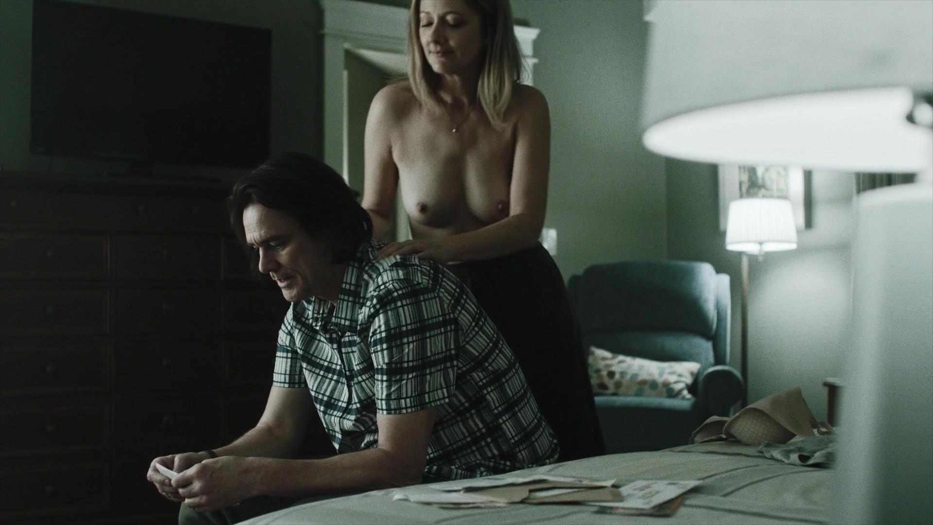 8P Judy Greer Topless