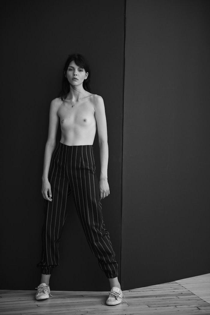 4P Kate Bogucharskaia Topless