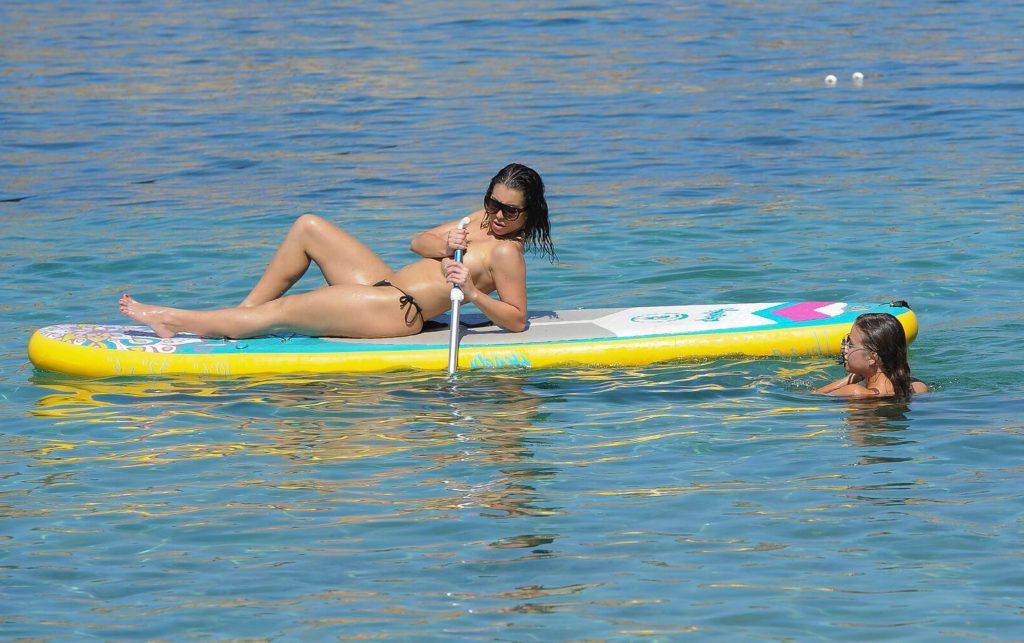 21P Katie Salmon Topless