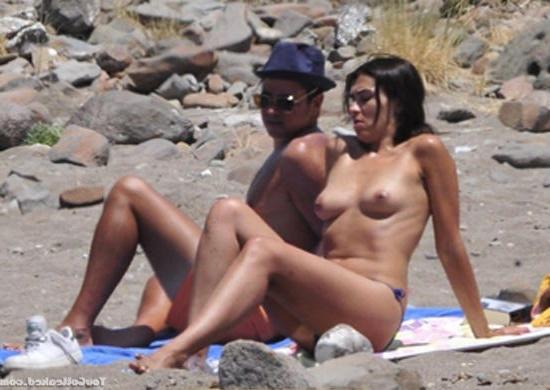 6P Look at topless Marta Fernandez