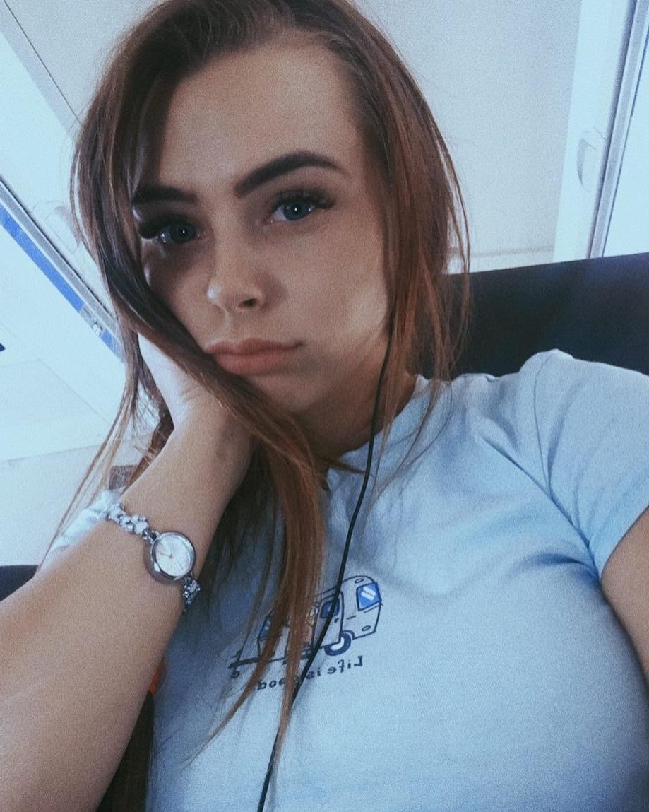25P Mikhalina Novakovskaya Topless
