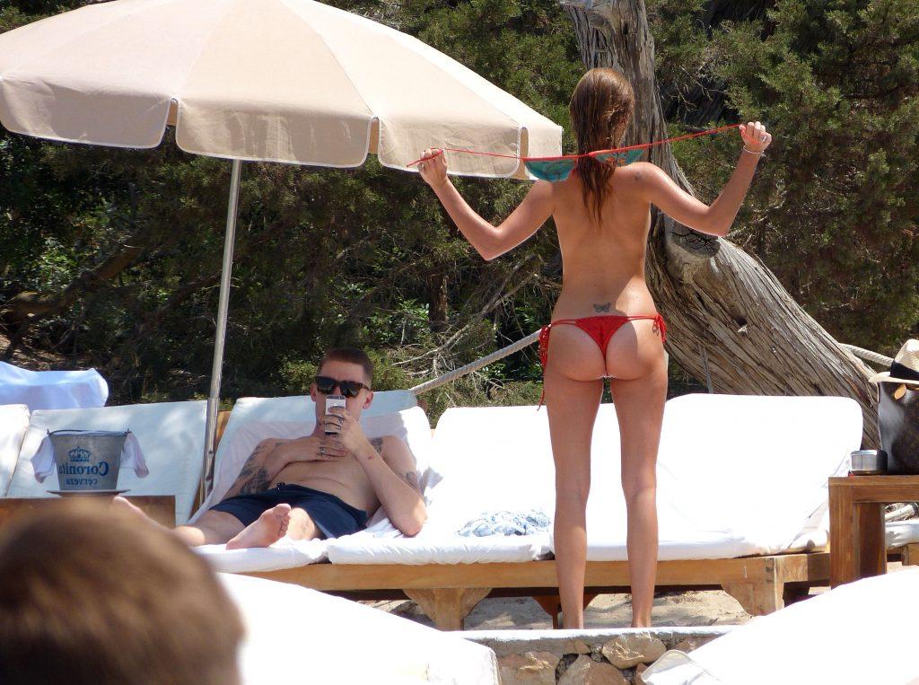 25P Millie Mackintosh Topless
