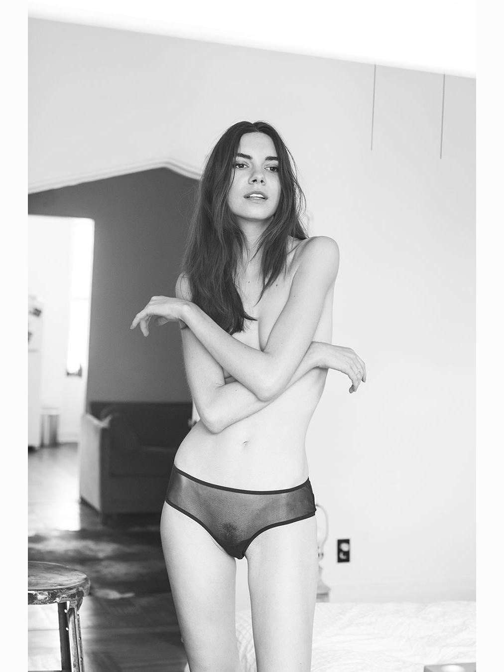 5P Topless pics of Sally Paton