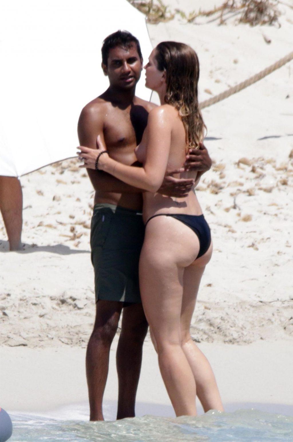5P Serena Skov Campbell Topless