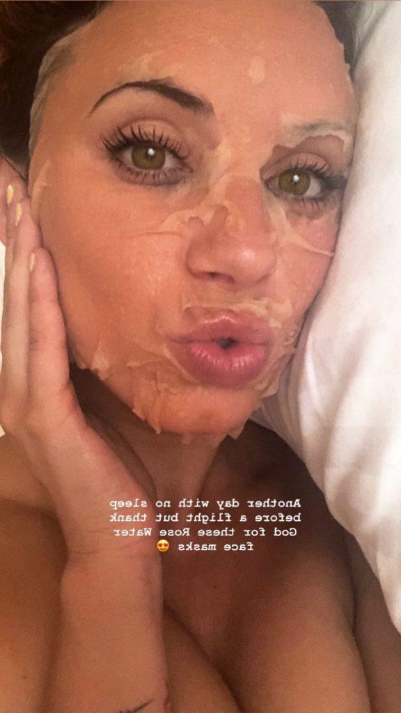 10P YesJulz Topless