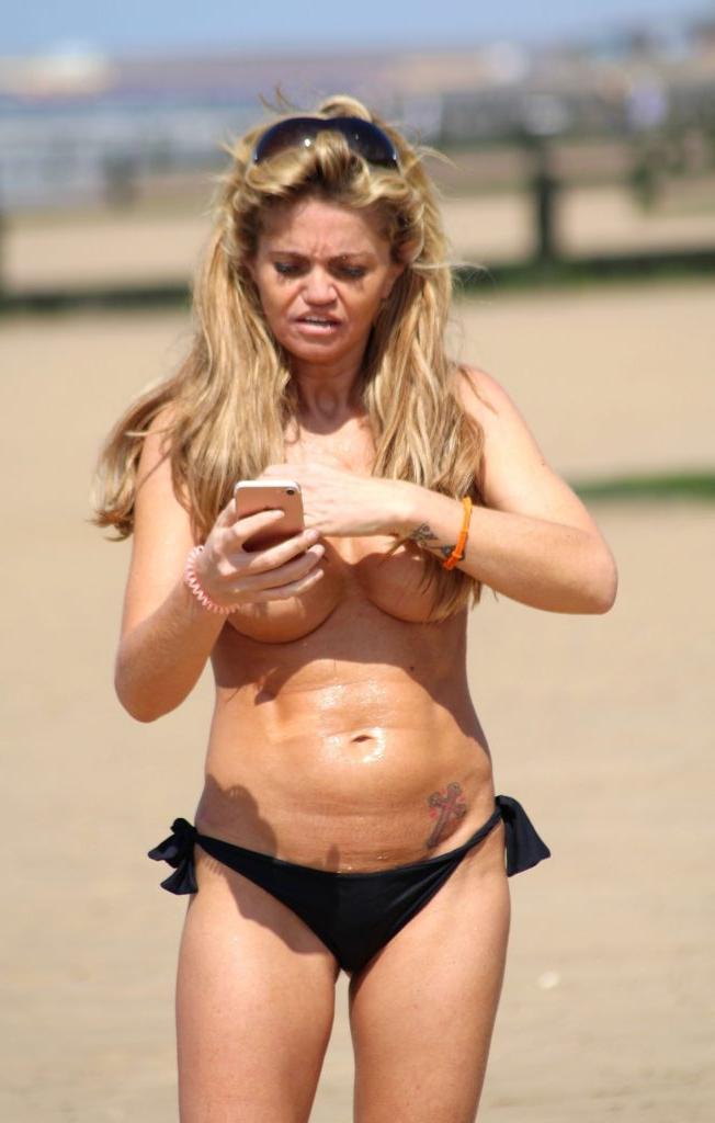 25P Danniella Westbrook Topless