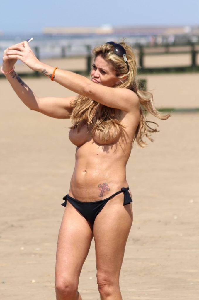 25P Danniella Westbrook Topless