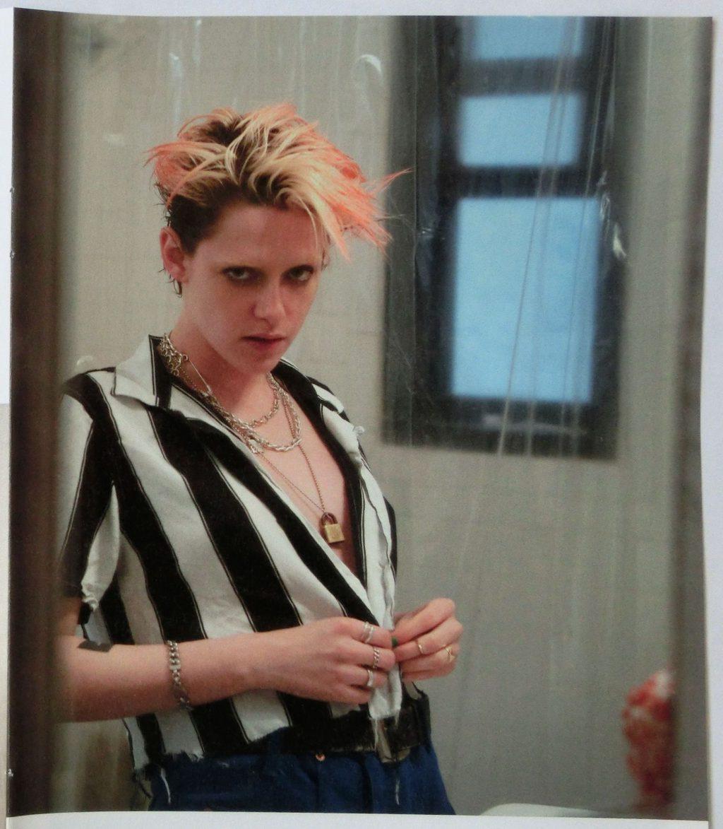 6P Kristen Stewart Topless