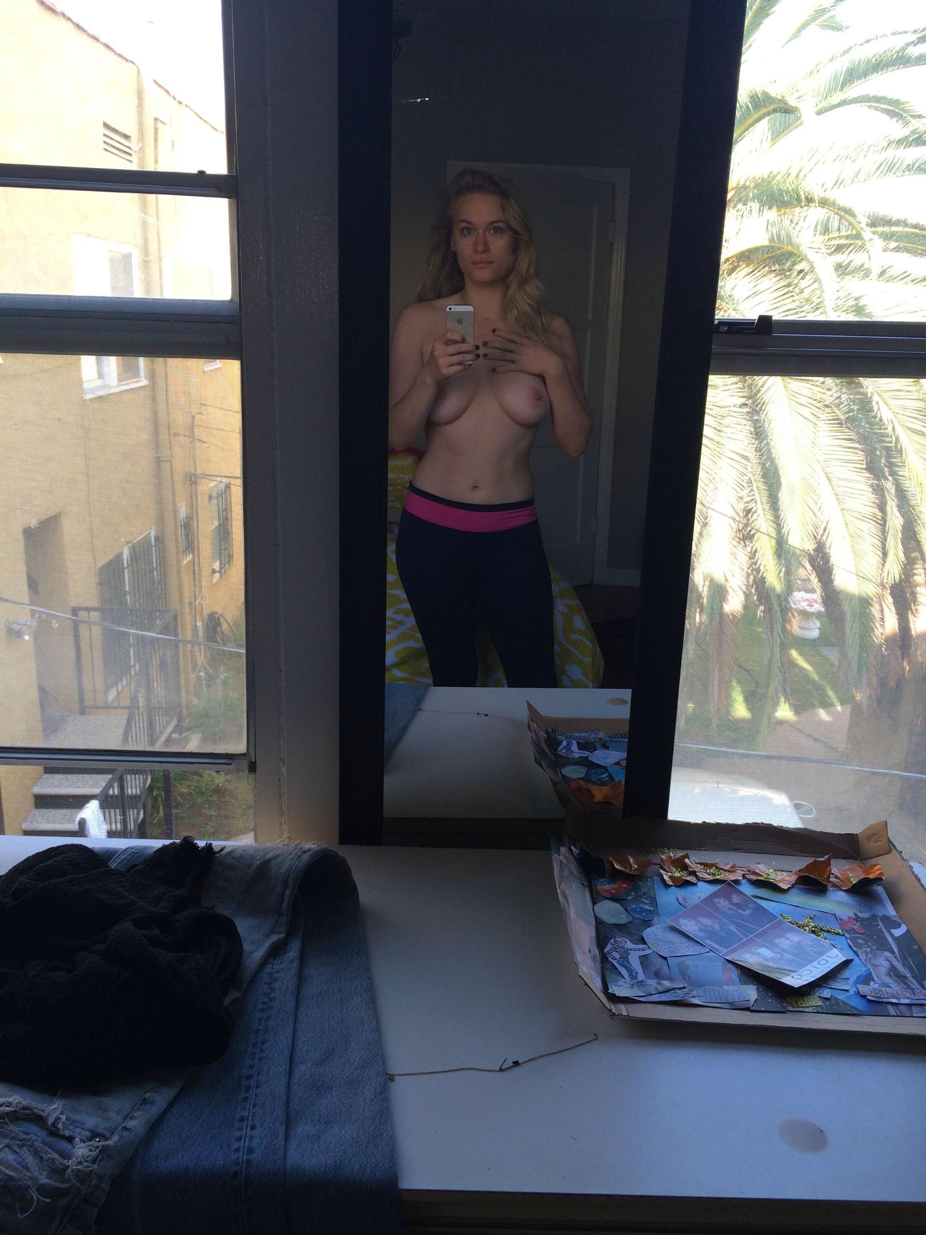 4P Nasty Leven Rambin leaked nudes