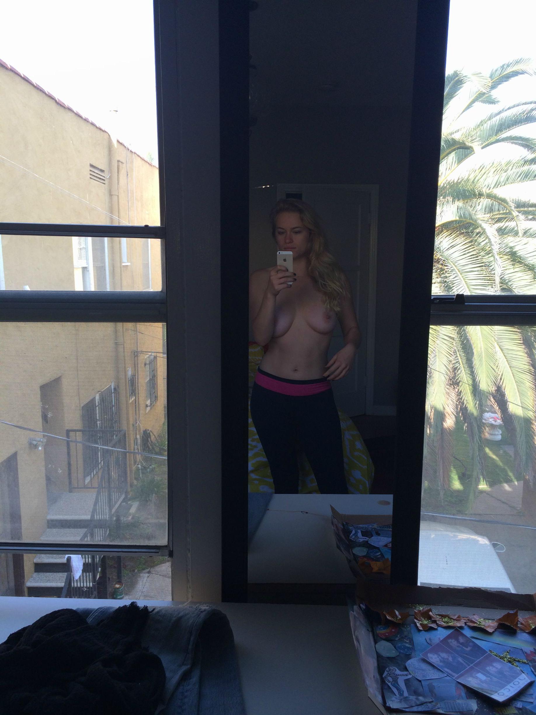 4P Nasty Leven Rambin leaked nudes
