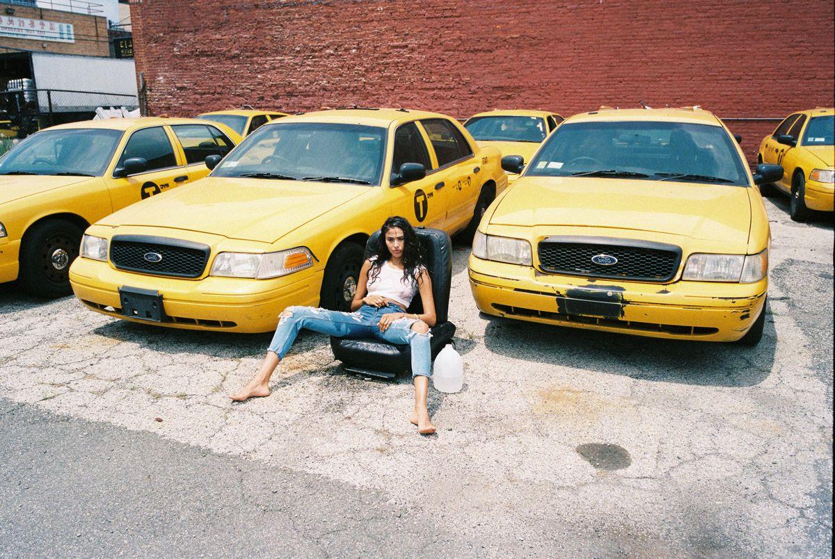 7P Nancy Gomez topless photos
