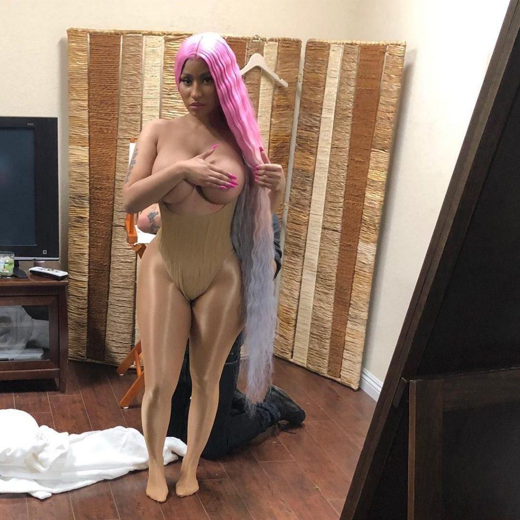 5P Nicki Minaj Topless