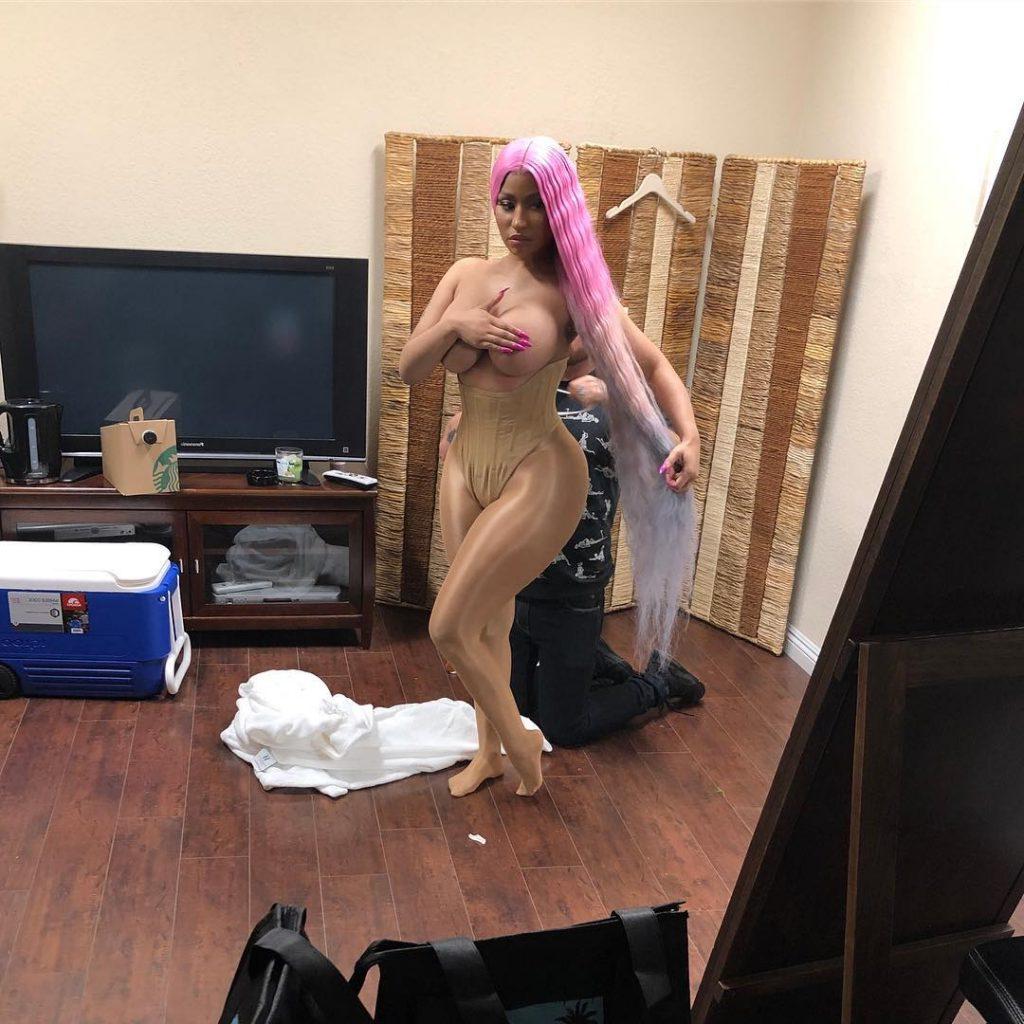 5P Nicki Minaj Topless