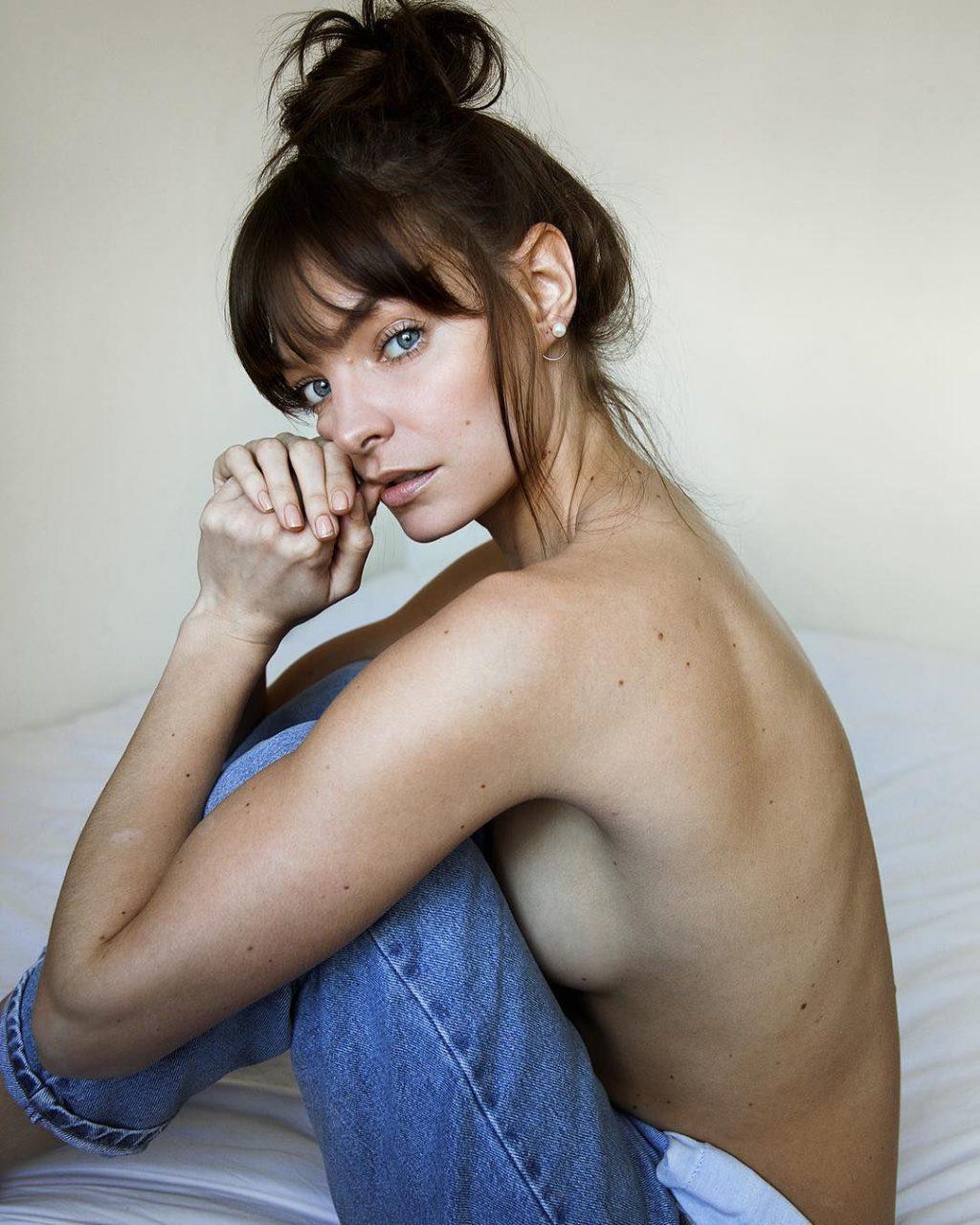 14P Rachel Joy Topless