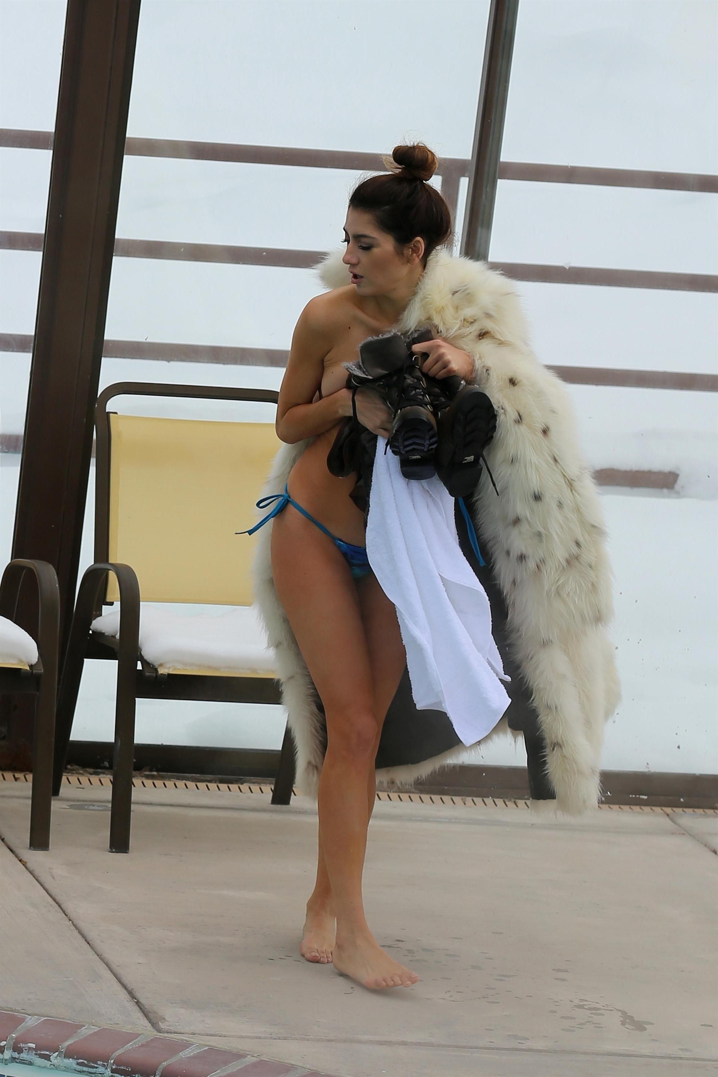 18P Blanca Blanco Topless