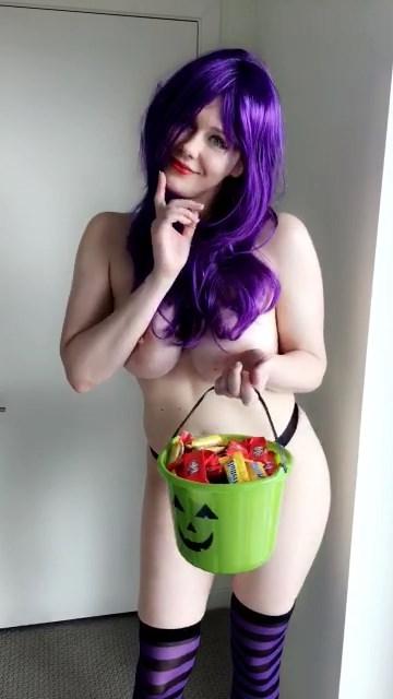 16P Maitland Ward Topless
